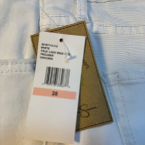 Jessica Simpson Women’s Cream Jeans, Size 28 (NWT): - Picture 3 of 10